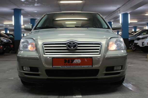 Toyota Avensis II (T250), 2004 г.