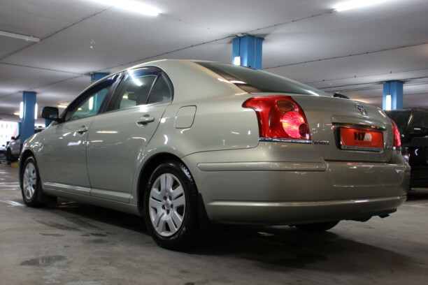 Toyota Avensis II (T250), 2004 г.