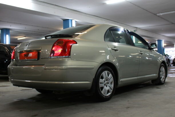Toyota Avensis II (T250), 2004 г.