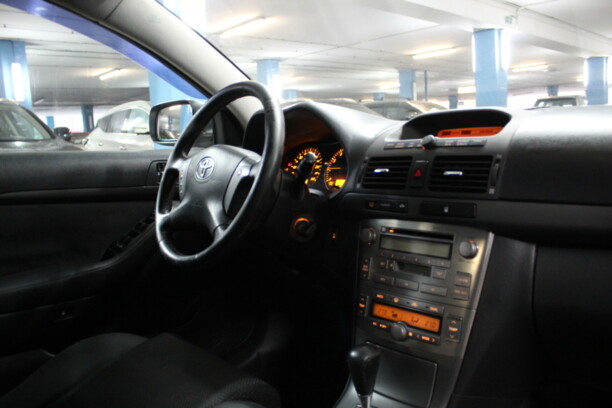 Toyota Avensis II (T250), 2004 г.