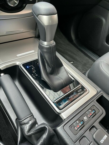 Toyota Land Cruiser Prado J150 II · Рестайлинг, 2021 г.