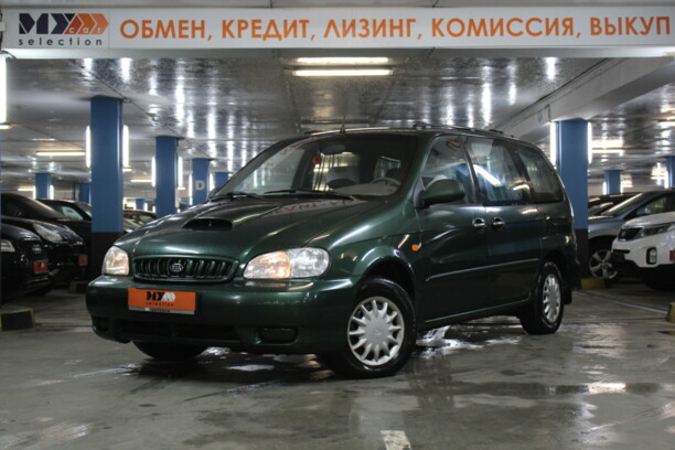 Kia Carnival I, 7 мест, 2000 г.