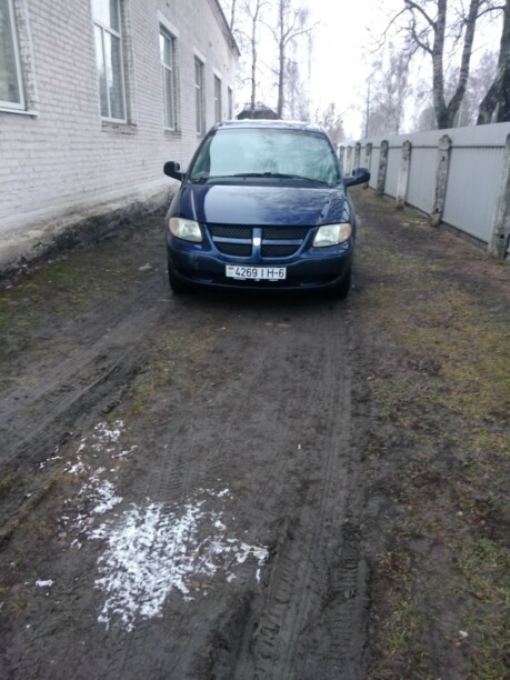Dodge Caravan IV, 7 мест, 2001 г.