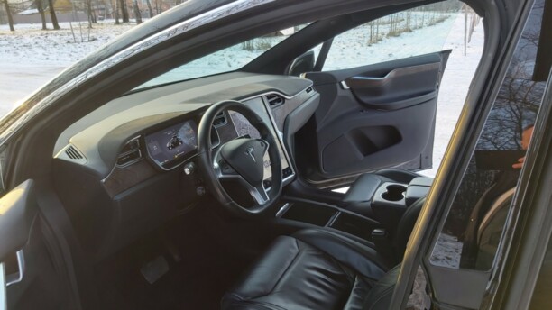 Tesla Model X, 2017 г.