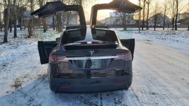 Tesla Model X, 2017 г.