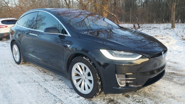 Tesla Model X, 2017 г.