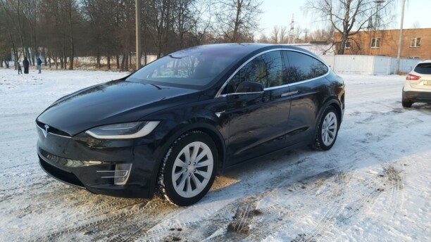Tesla Model X, 2017 г.