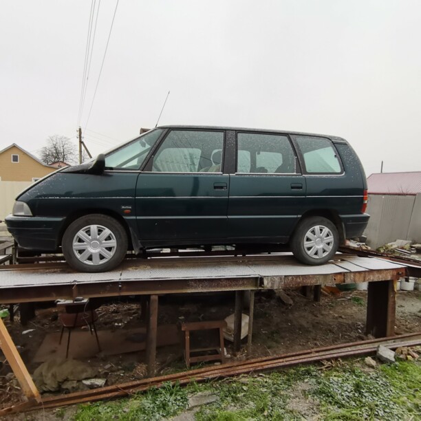 Renault Espace II, 7 мест, 1996 г.
