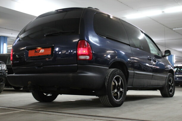 Dodge Grand Caravan III, 7 мест, 1999 г.