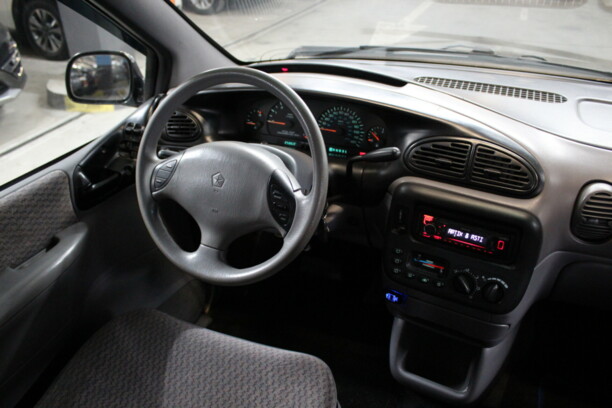 Dodge Grand Caravan III, 7 мест, 1999 г.