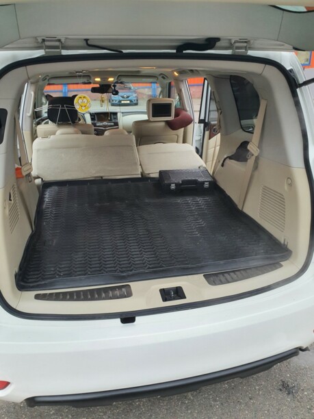 Nissan Patrol Y62, 7 мест, 2011 г.