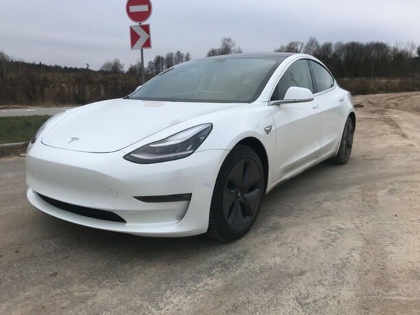 Tesla Model 3, 2019 г.
