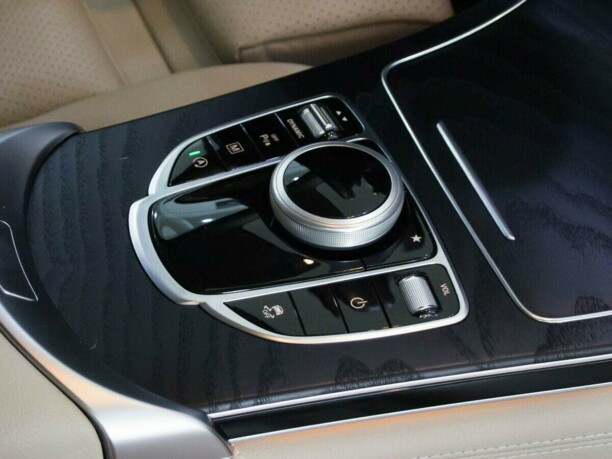Mercedes-Benz GLC, 2018 г.