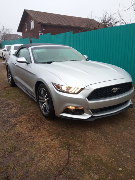 Ford Mustang VI, 2016 г.
