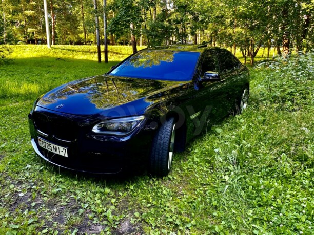 BMW 7 серия F01, F04, 2009 г.