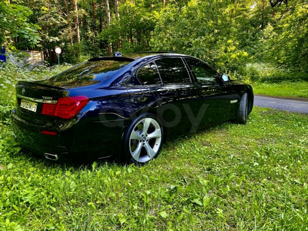 BMW 7 серия F01, F04, 2009 г.