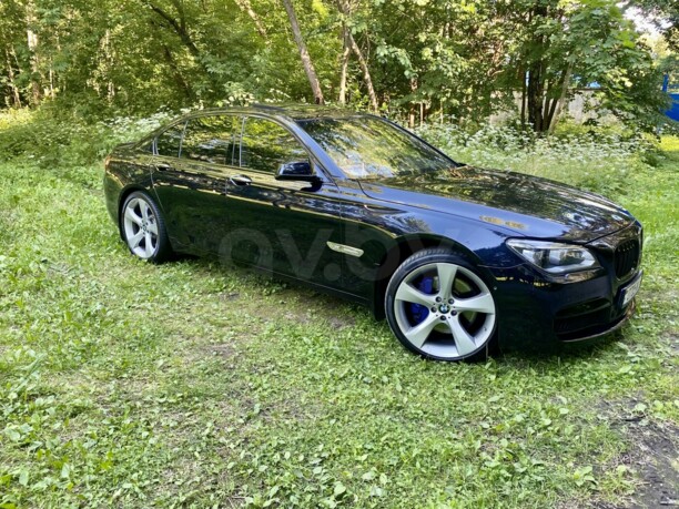 BMW 7 серия F01, F04, 2009 г.
