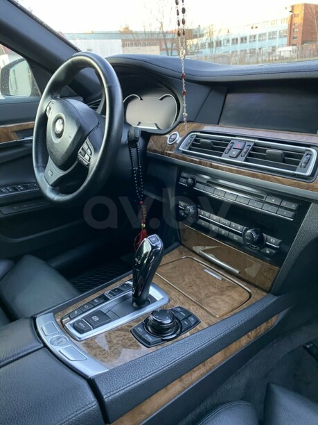 BMW 7 серия F01, F04, 2009 г.