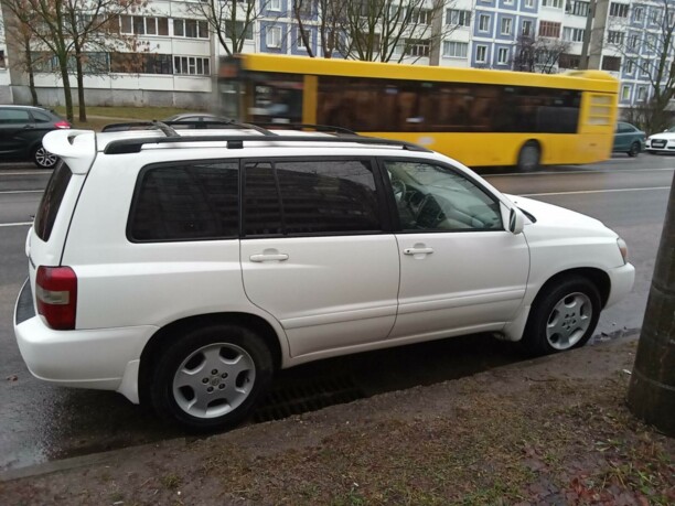 Toyota Highlander I (XU20) · Рестайлинг, 7 мест, 2003 г.