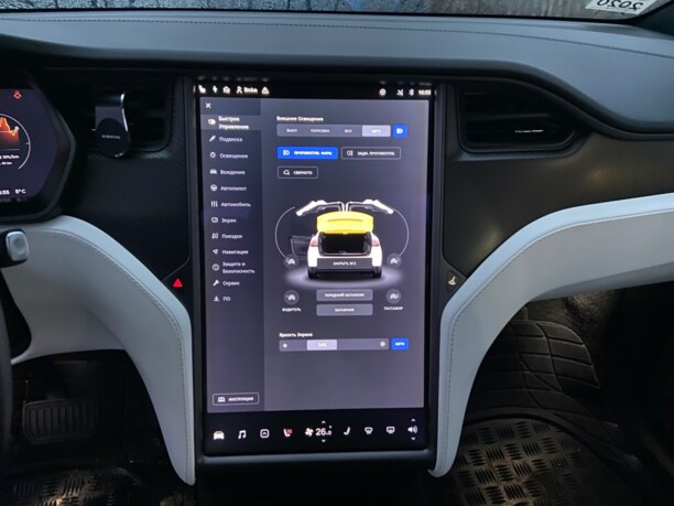 Tesla Model X, 2018 г.