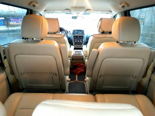 Dodge Grand Caravan V, 7 мест, 2013 г.