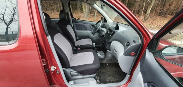 Toyota Yaris Verso, 1999 г.