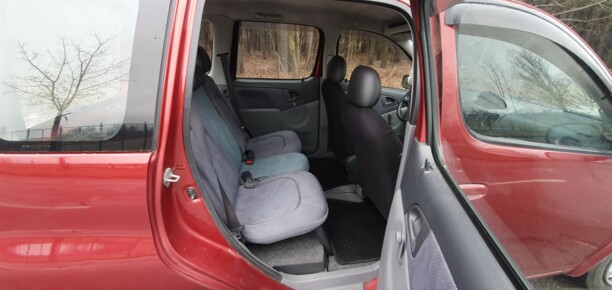 Toyota Yaris Verso, 1999 г.