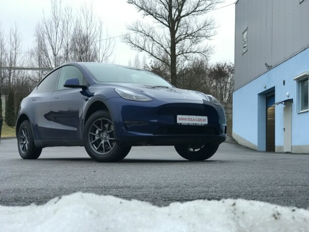 Tesla Model Y, 2021 г.