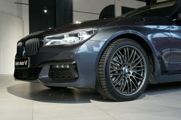 BMW 7 серия G12 (Long), 2017 г.