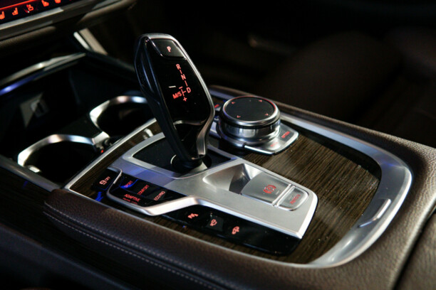 BMW 7 серия G12 (Long), 2017 г.