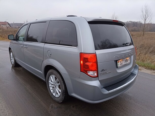 Dodge Grand Caravan V, 7 мест, 2018 г.