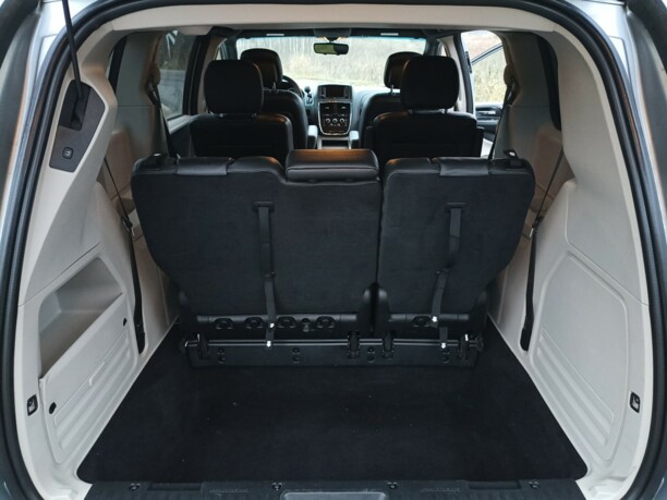 Dodge Grand Caravan V, 7 мест, 2018 г.