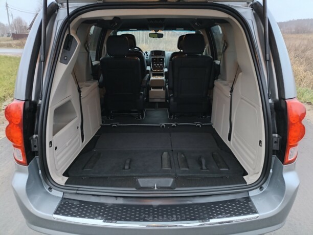 Dodge Grand Caravan V, 7 мест, 2018 г.