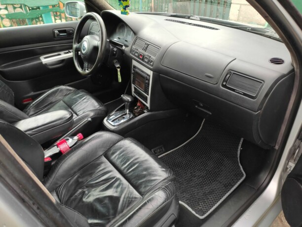 Volkswagen Golf IV, 2002 г.