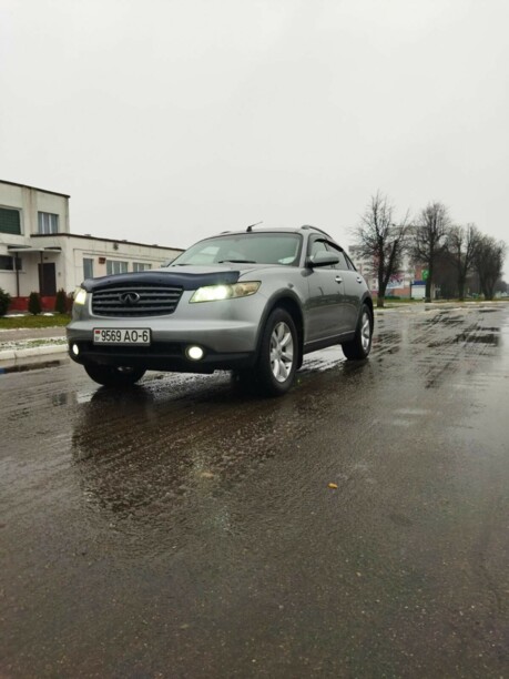 Infiniti FX I, 2005 г.