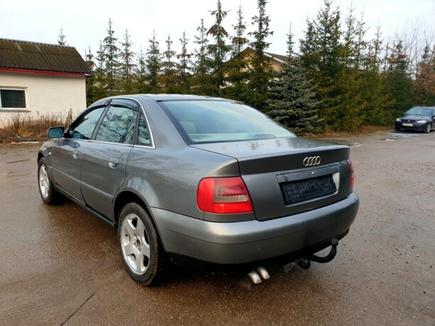 Audi A4 B5, 2000 г.