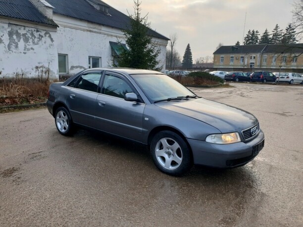 Audi A4 B5, 2000 г.