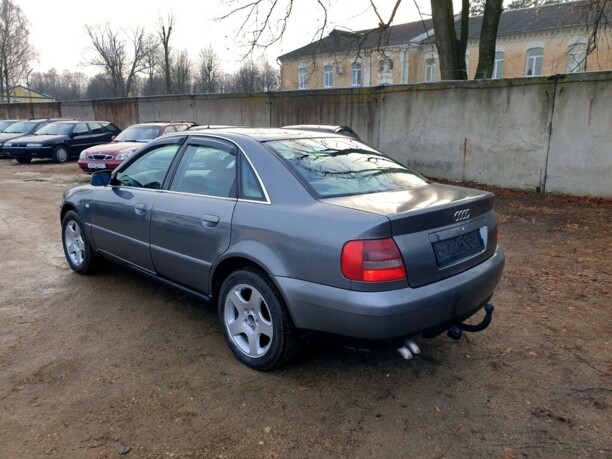 Audi A4 B5, 2000 г.