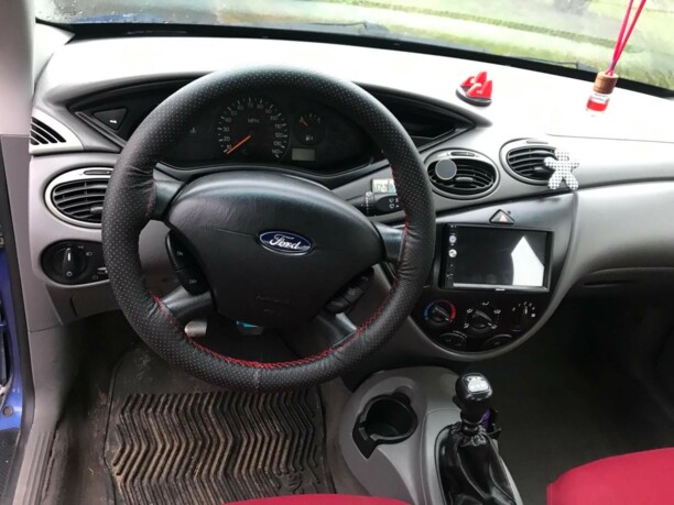 Ford Focus I · Рестайлинг, 2002 г.