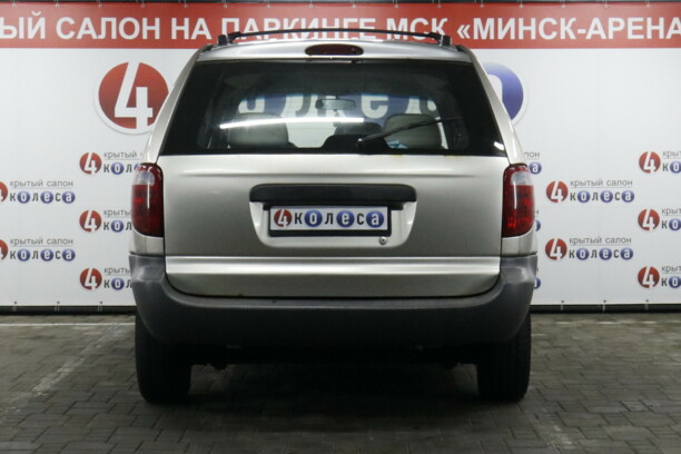 Dodge Caravan IV, 7 мест, 2002 г.