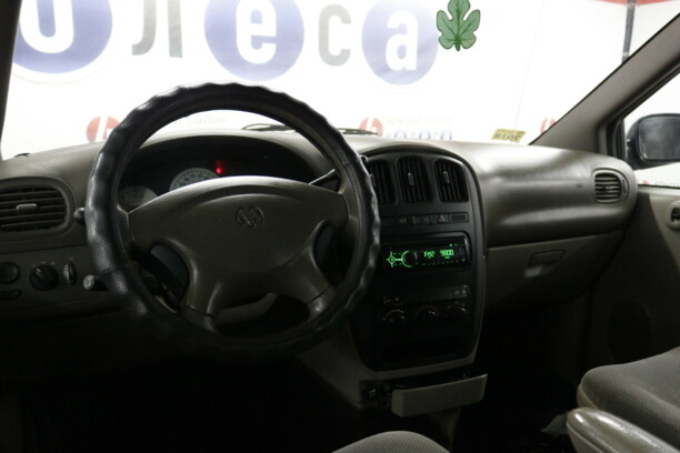 Dodge Caravan IV, 7 мест, 2002 г.