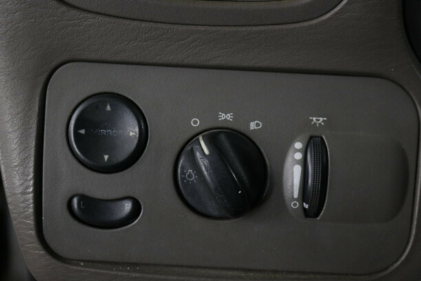 Dodge Caravan IV, 7 мест, 2002 г.