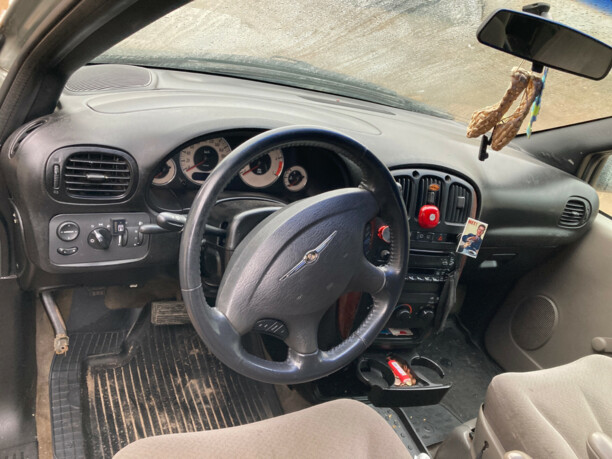 Chrysler Voyager IV, 7 мест, 2003 г.