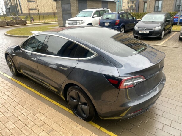 Tesla Model 3, 2018 г.