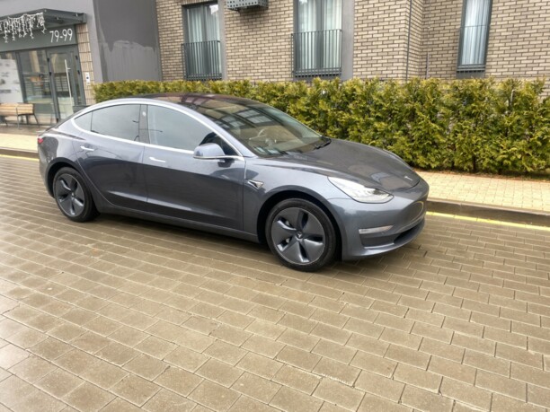 Tesla Model 3, 2018 г.
