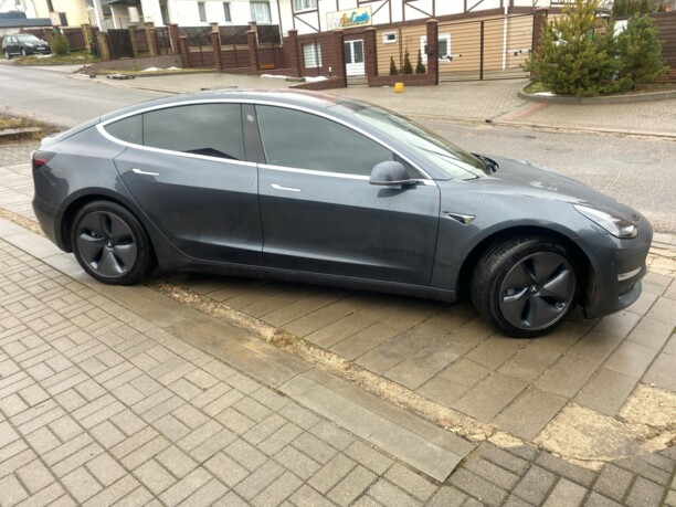 Tesla Model 3, 2018 г.
