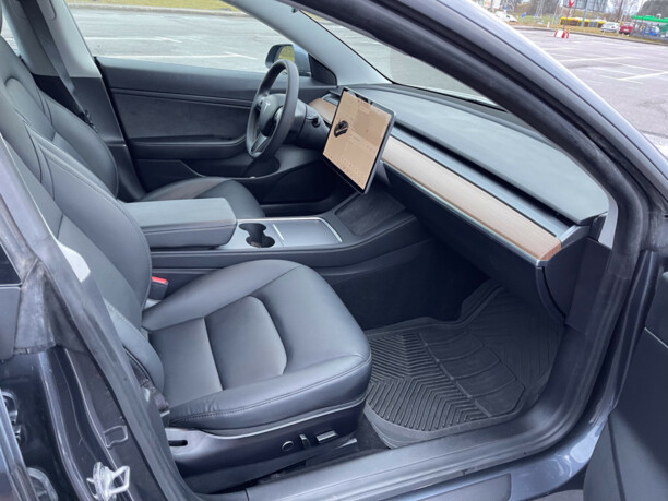 Tesla Model 3, 2020 г.