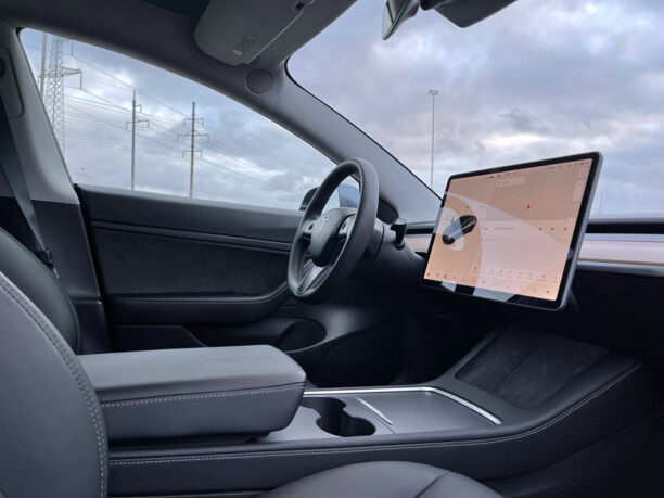 Tesla Model 3, 2020 г.