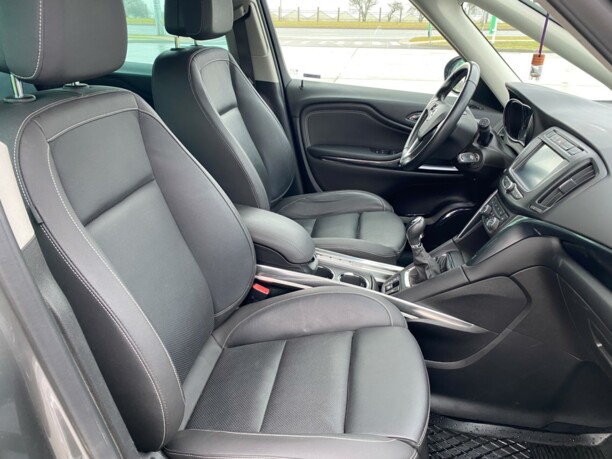 Opel Zafira C · Рестайлинг, 2018 г.