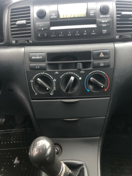 Toyota Corolla IX (E120, 130), 2002 г.